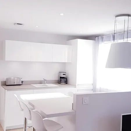 Appartement Le White Cosy à 5 Minutes Du Avec Parking Privatif Gratuit *