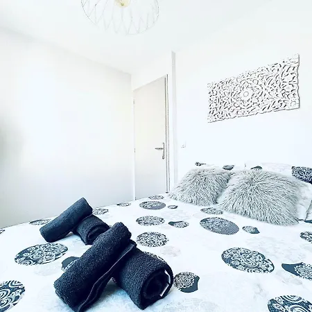 Le White Cosy à 5 Minutes Du Avec Parking Privatif Gratuit *